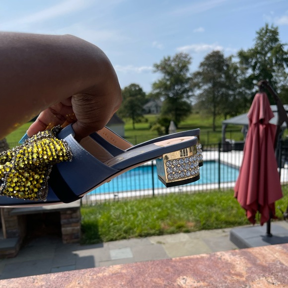 Brand new Gucci mules size 38.5 - Picture 5 of 17